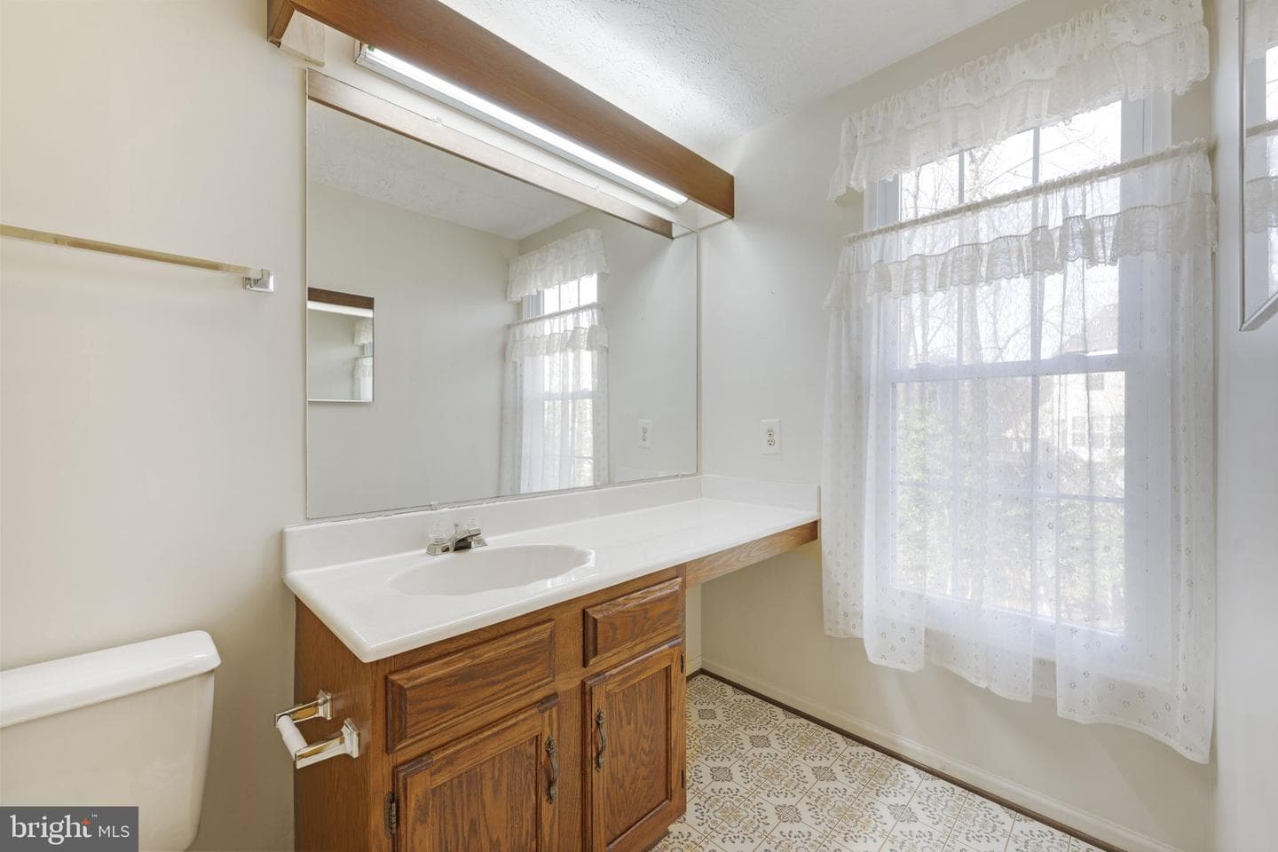 15012 Woodglen Court photo 27