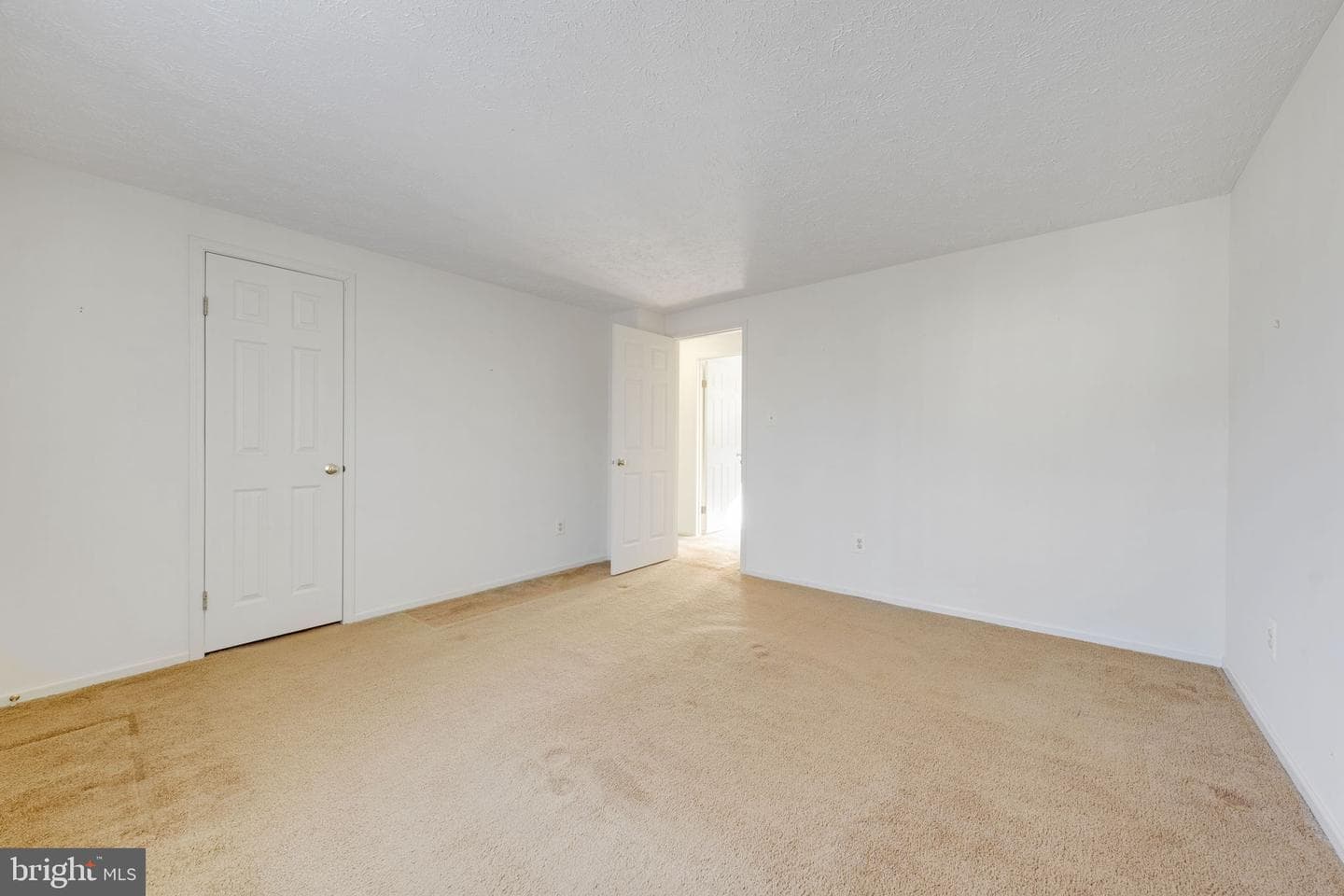 15012 Woodglen Court photo 33