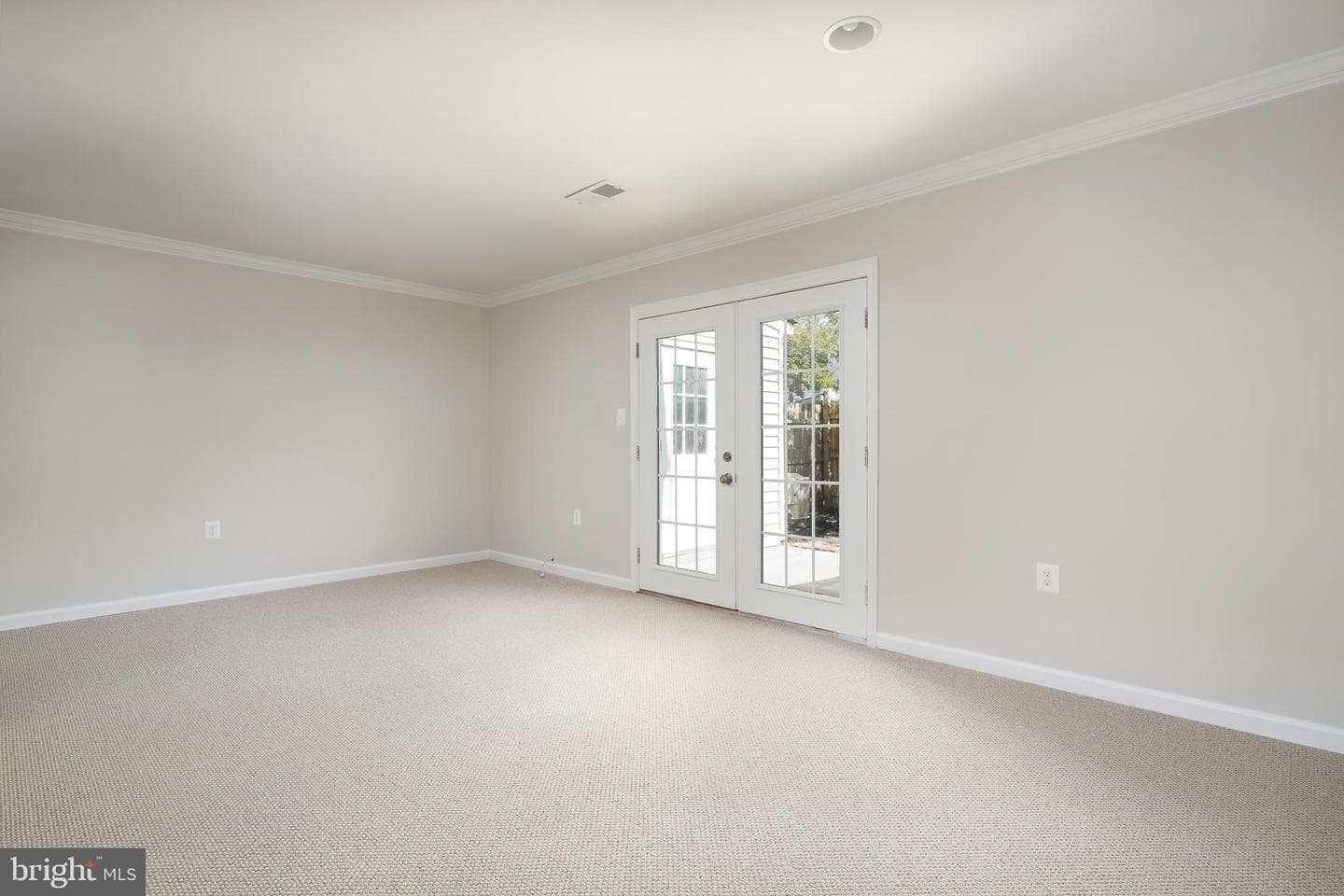 8133 Community Drive photo 13