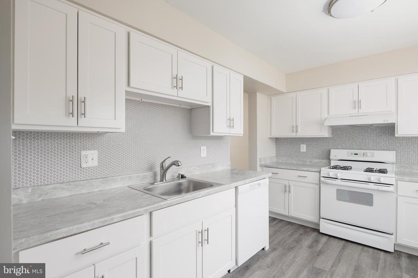 8133 Community Drive photo 6
