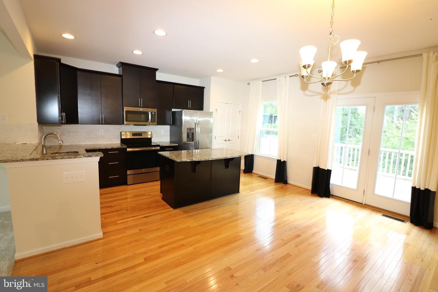 10765 Hinton Way photo 11