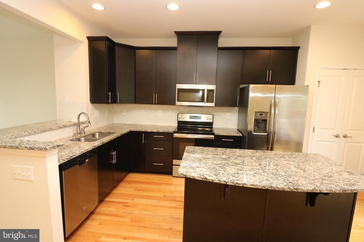 10765 Hinton Way photo 13