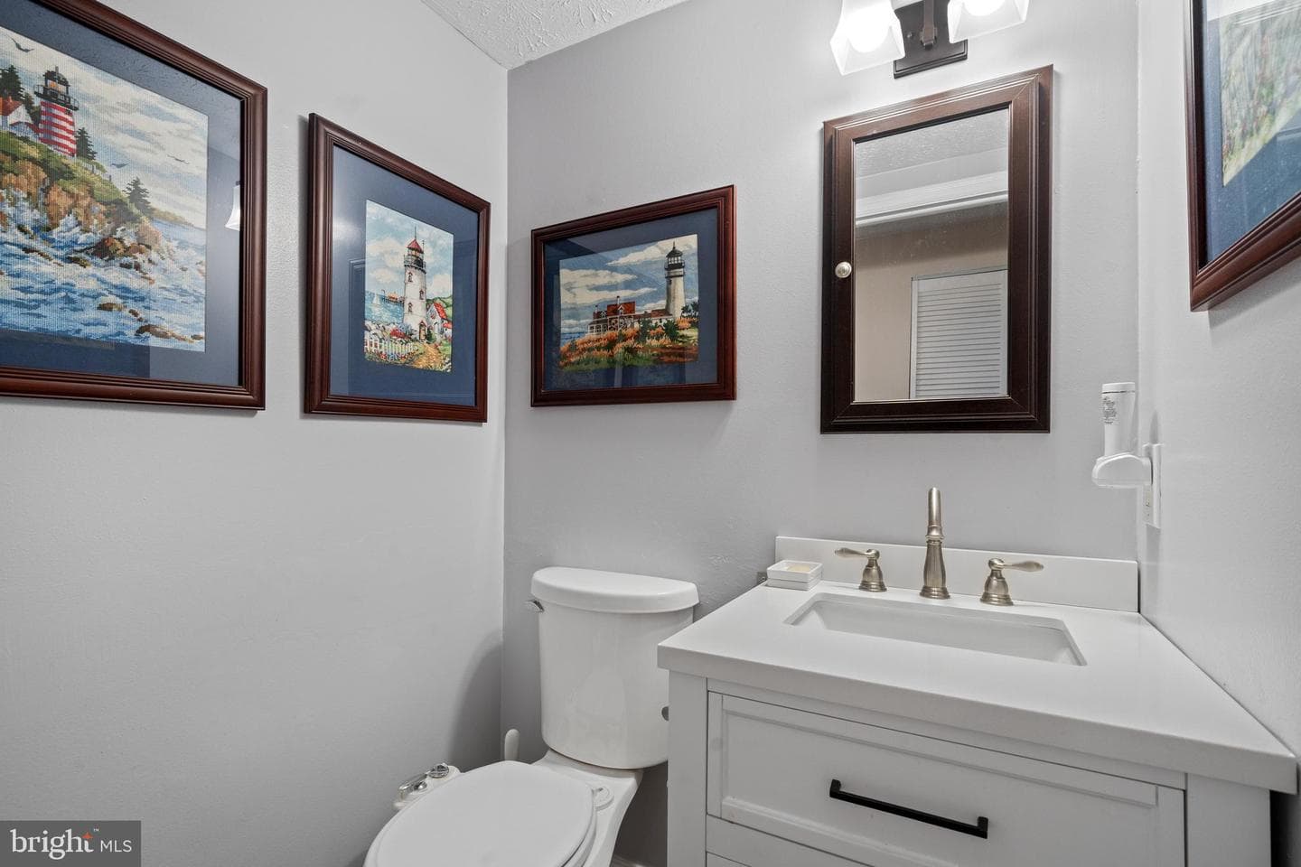 9867 Nimitz Court photo 5