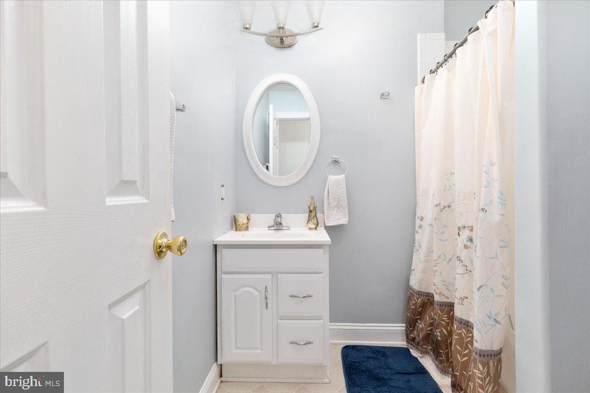 8709 Chorley Way photo 31