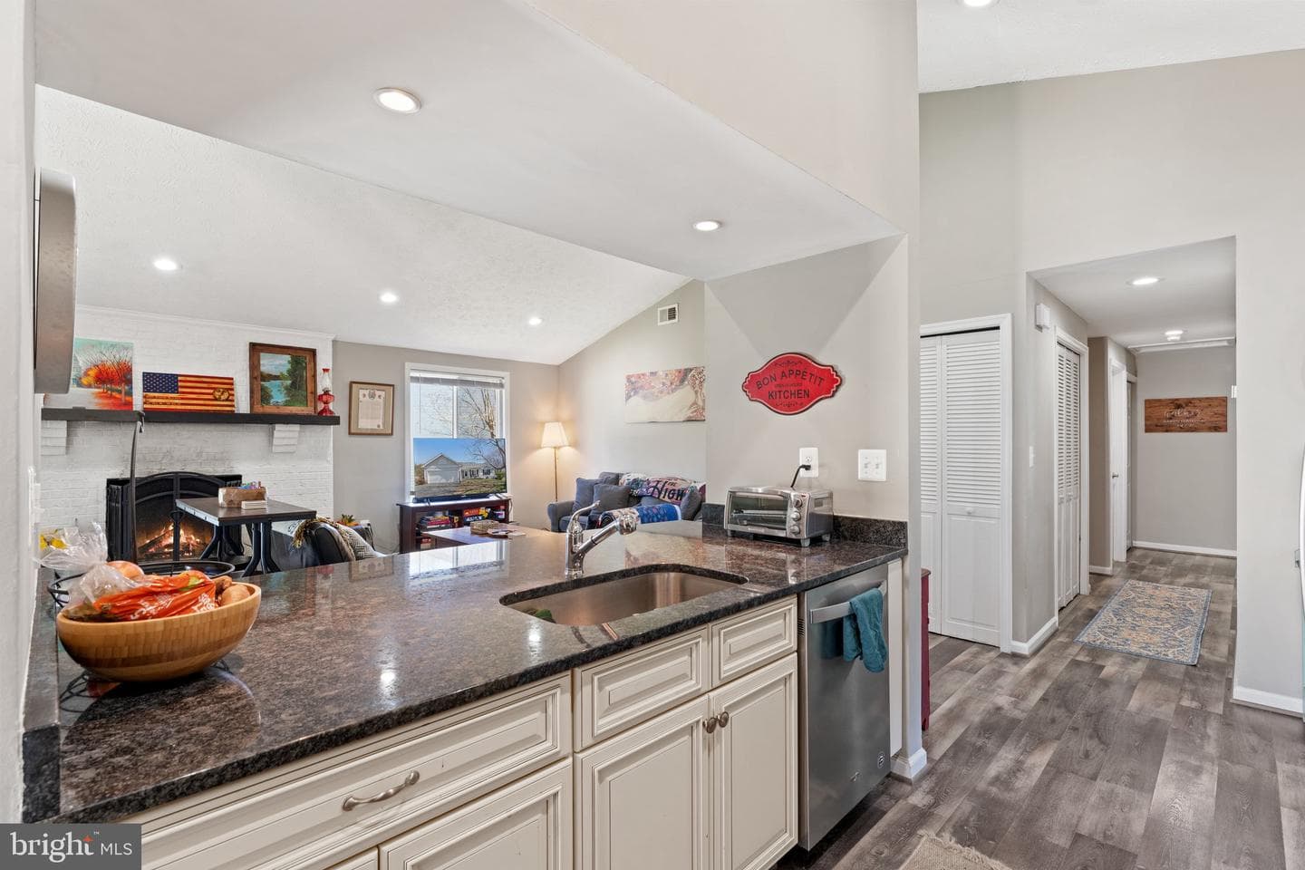 9833 Nimitz Court photo 17
