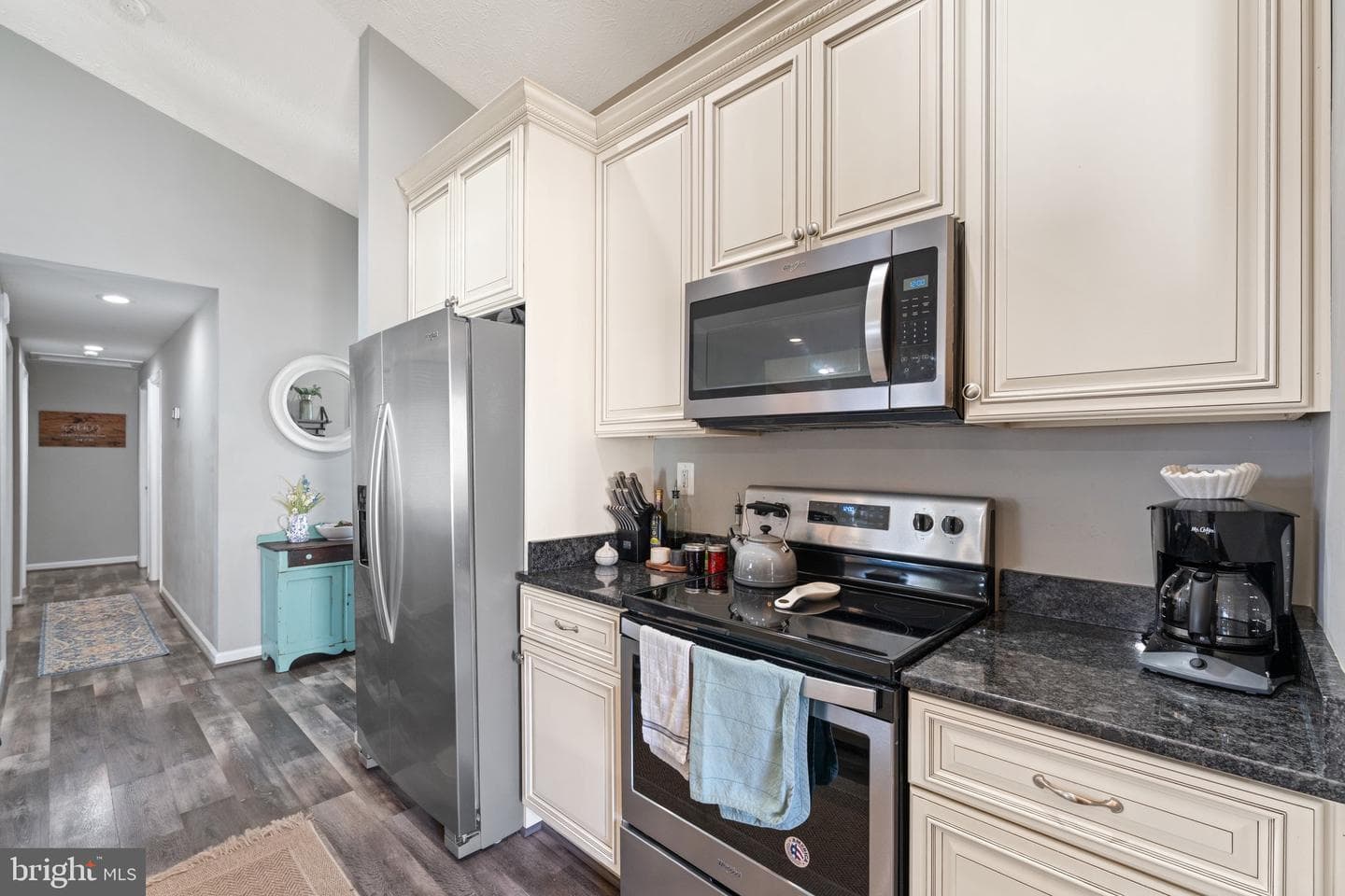 9833 Nimitz Court photo 18