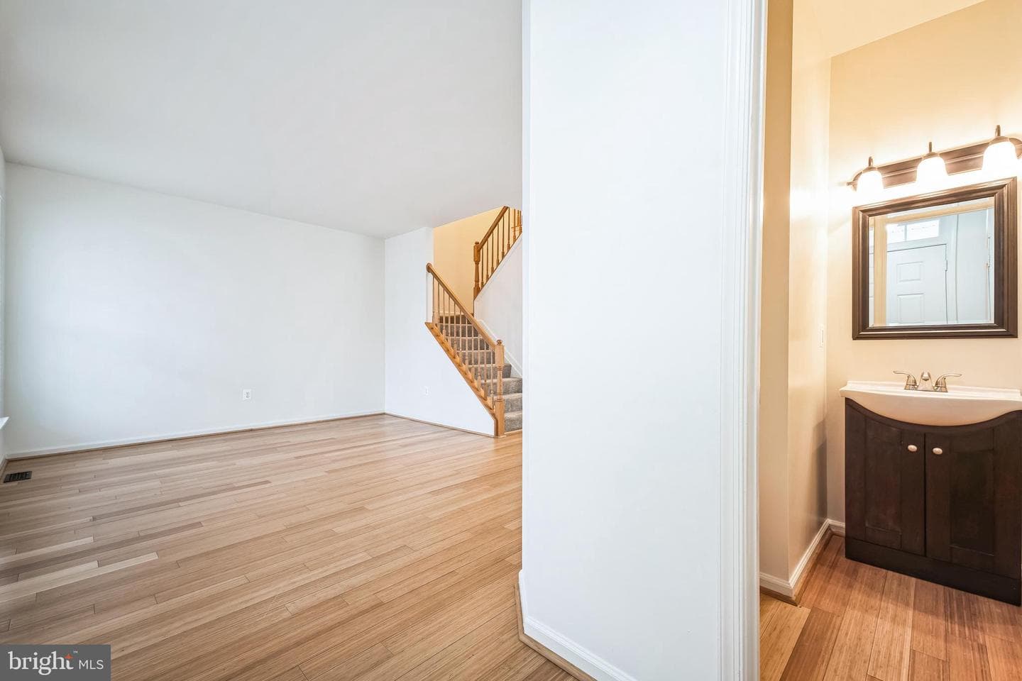 5553 Hobsons Choice Loop photo 11