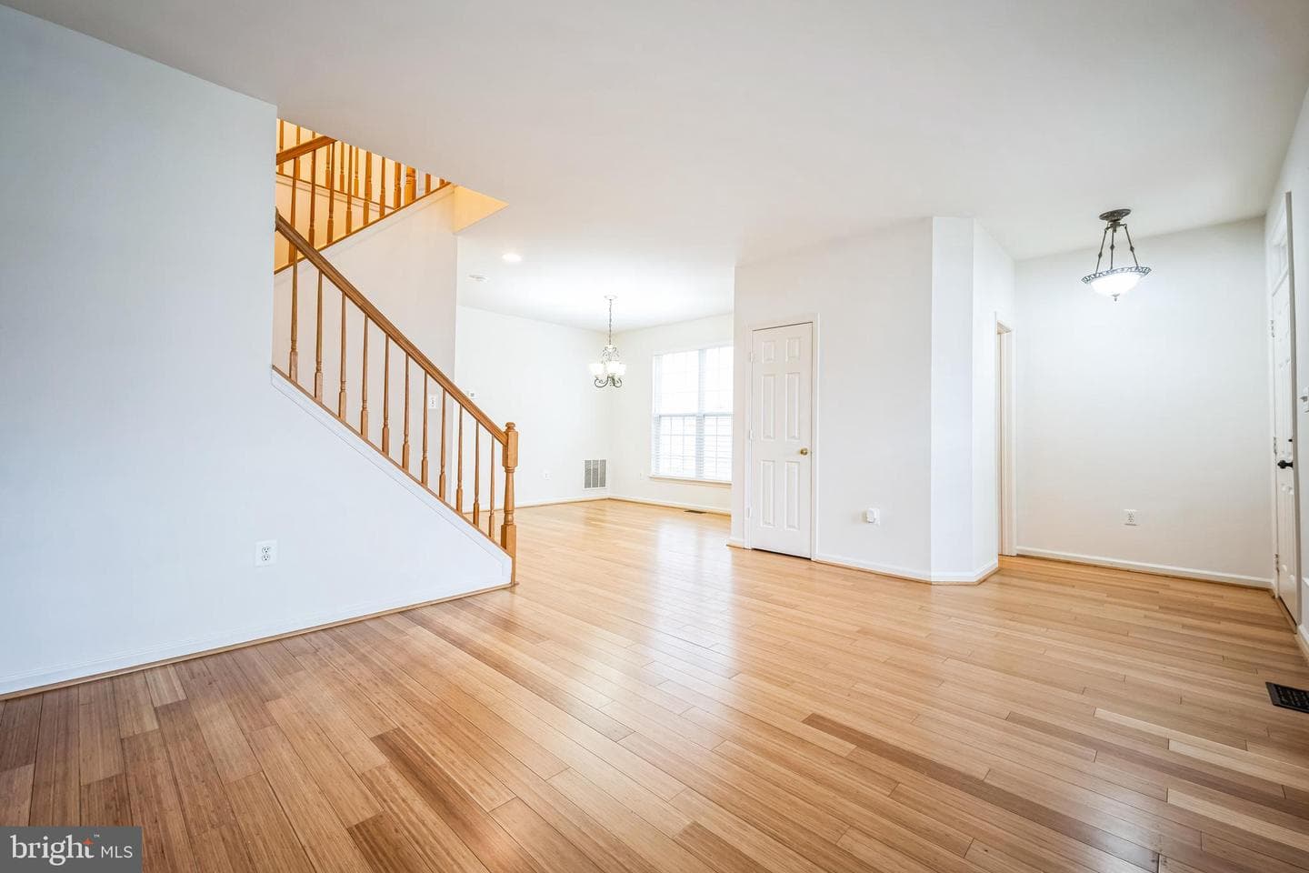 5553 Hobsons Choice Loop photo 13