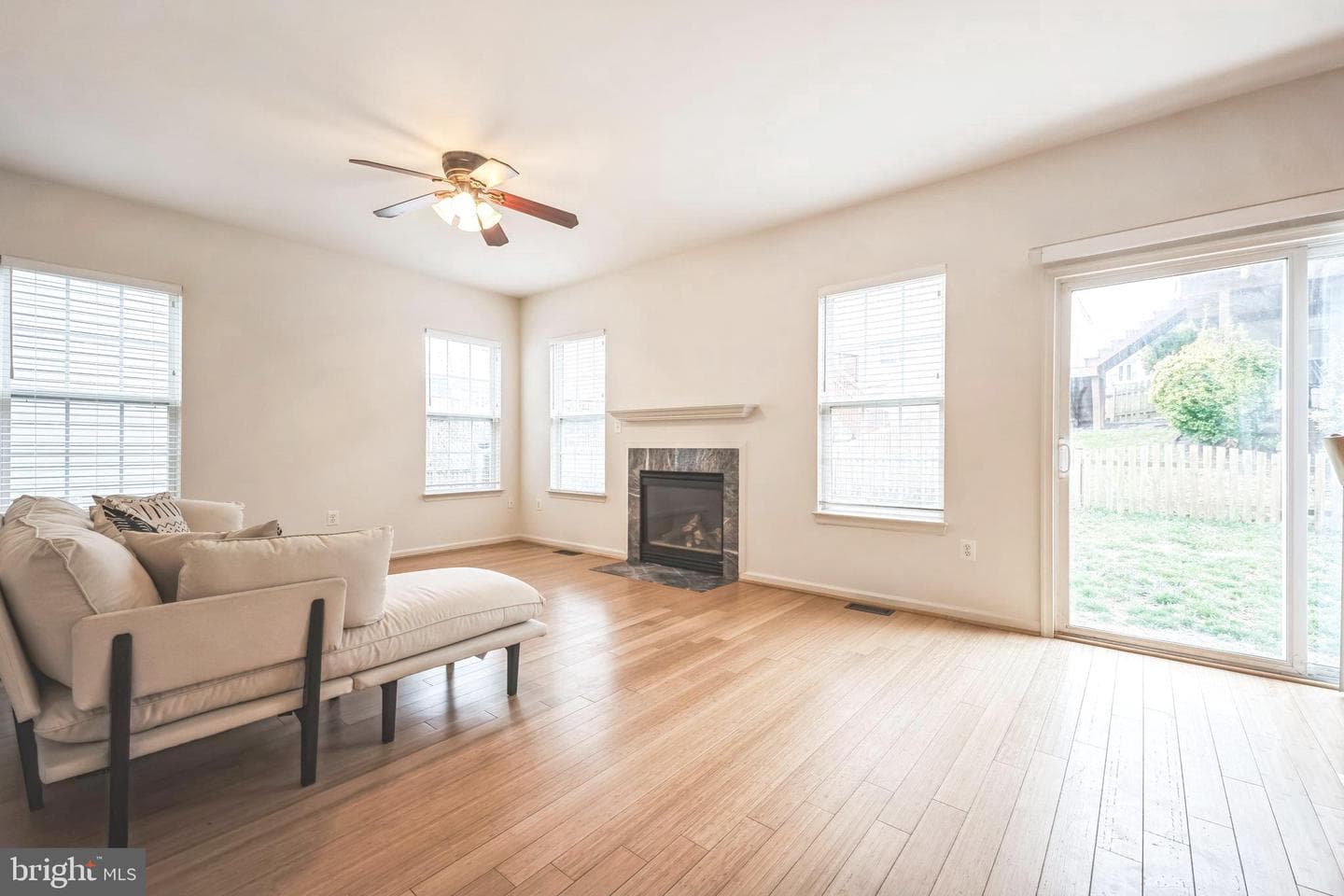 5553 Hobsons Choice Loop photo 4