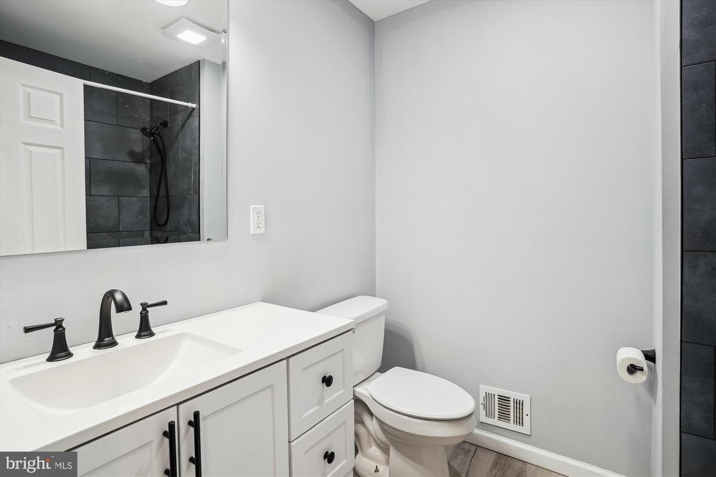 7337 Mariposa Drive photo 12