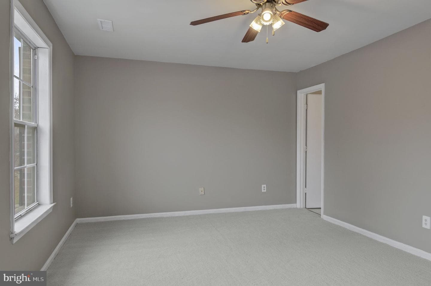 3390 Ladino Court photo 17
