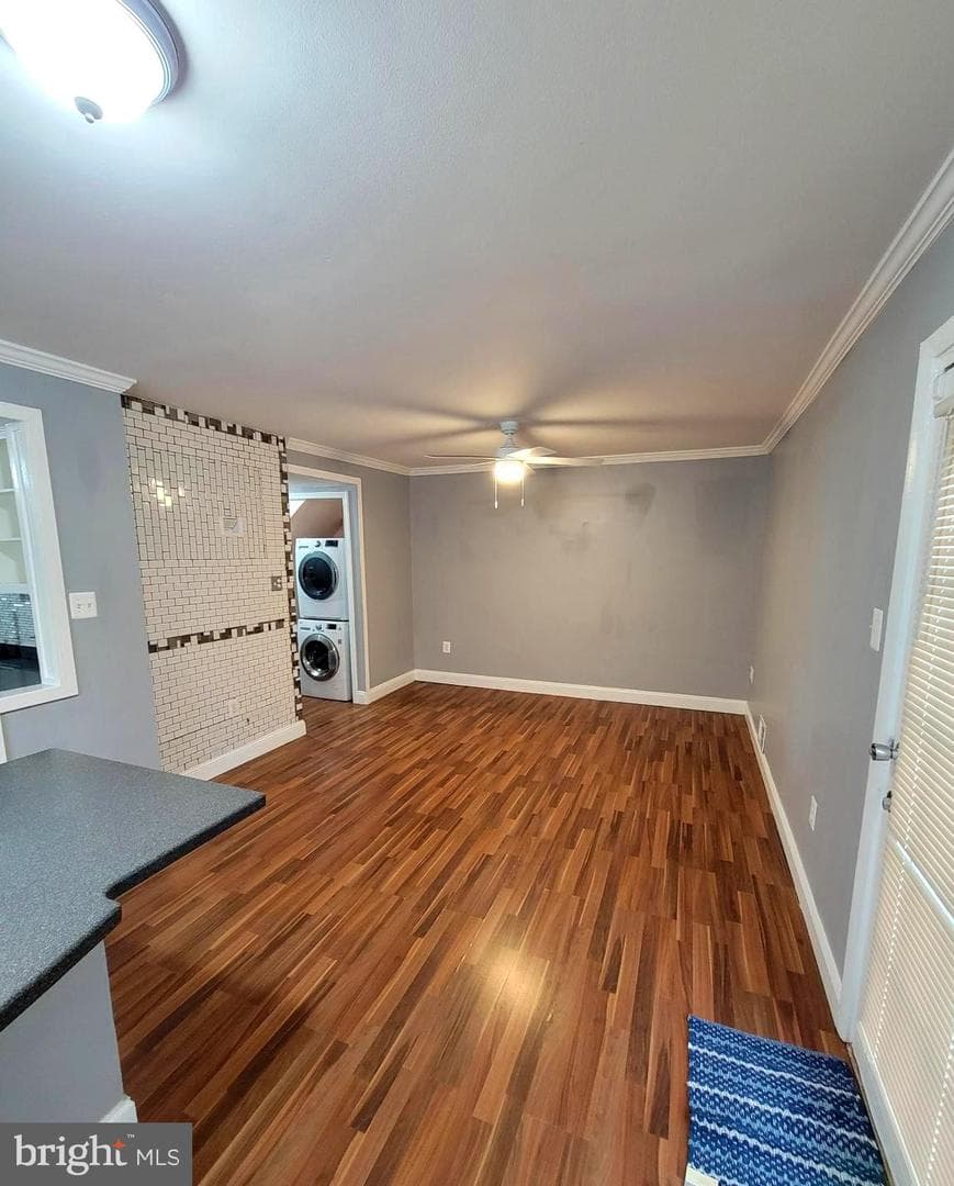 2853 Banks Court photo 12