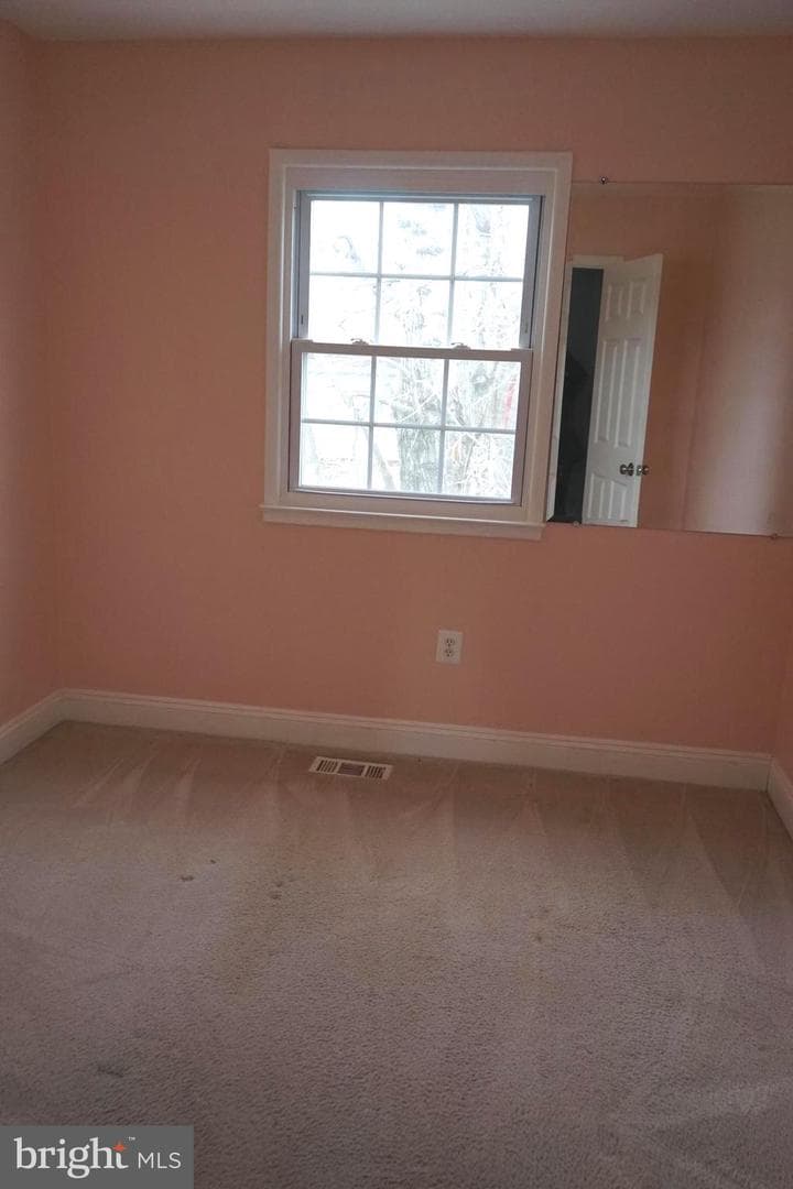 2853 Banks Court photo 18