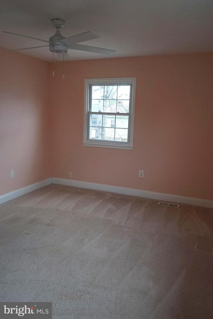 2853 Banks Court photo 20