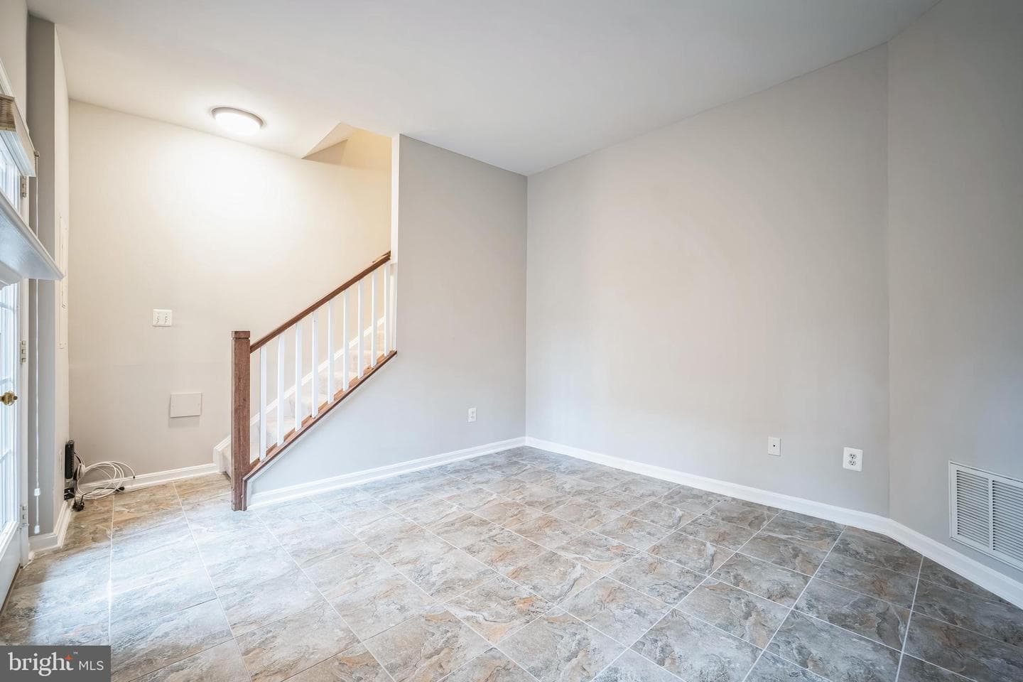12513 Heykens Lane photo 11