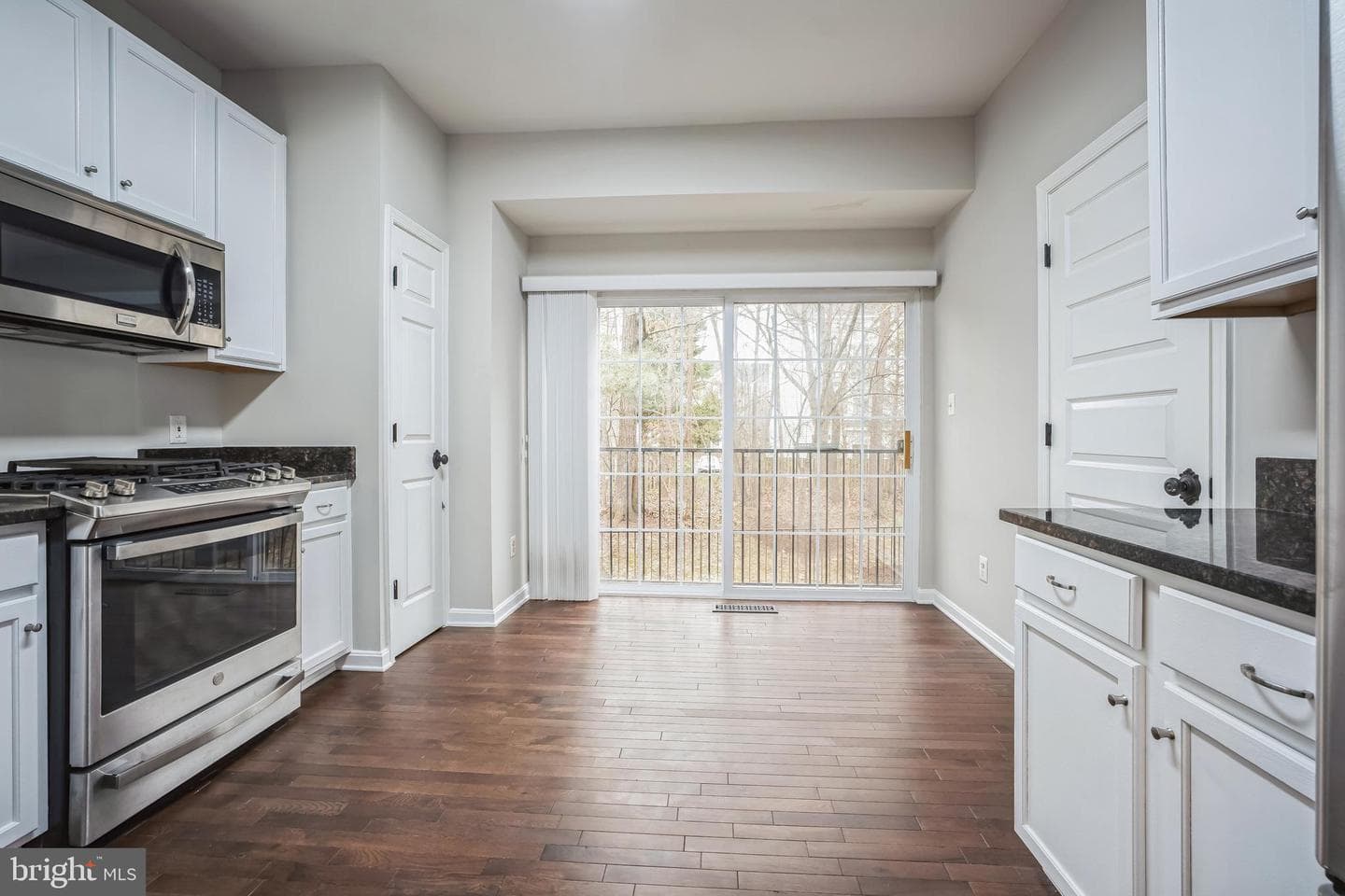 12513 Heykens Lane photo 14
