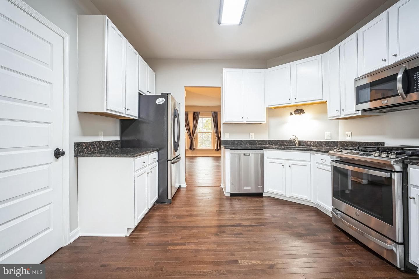 12513 Heykens Lane photo 15