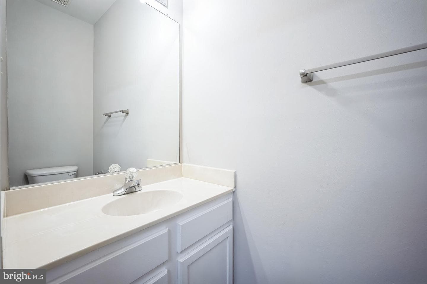 12513 Heykens Lane photo 18