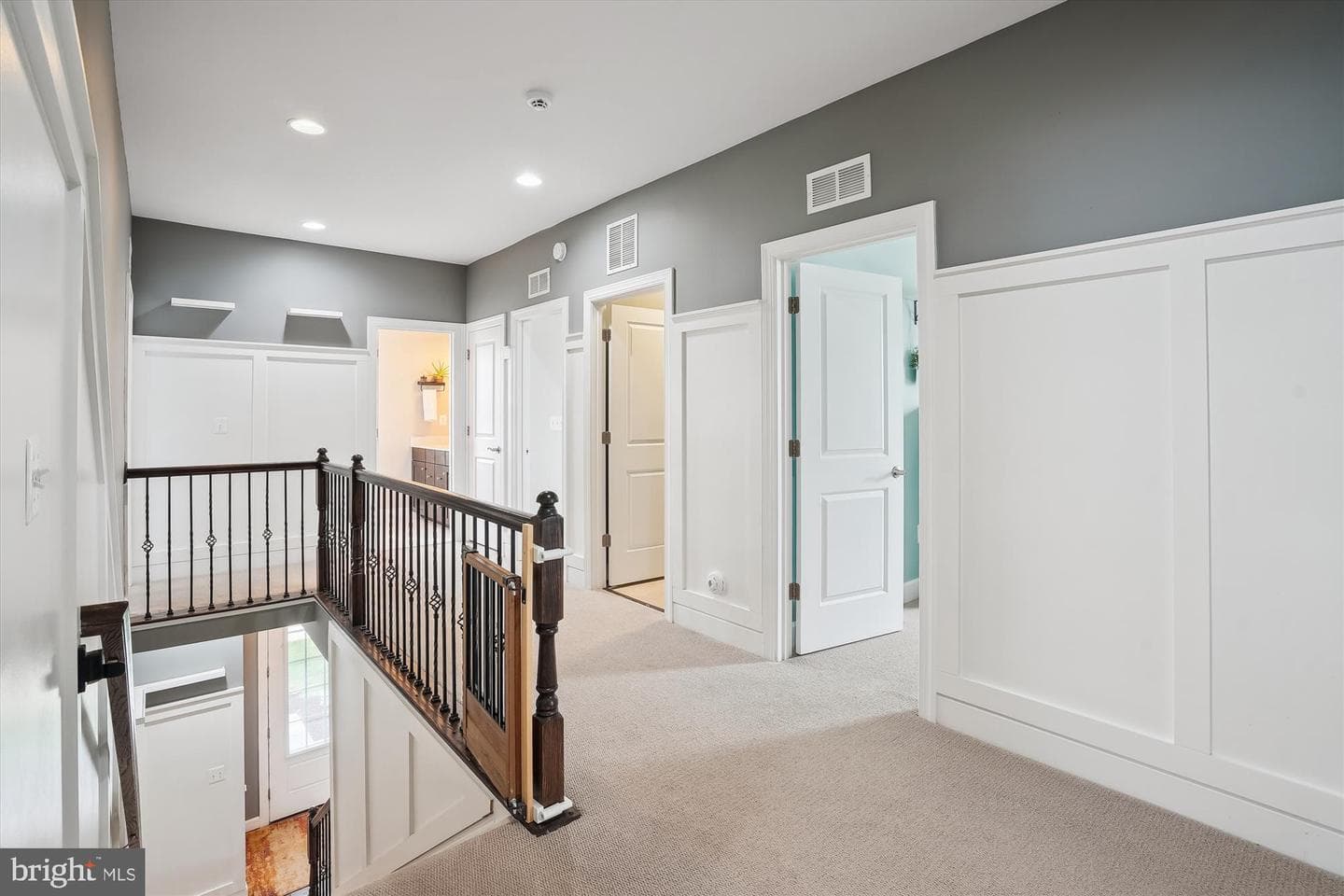 15109 Addison Lane photo 15