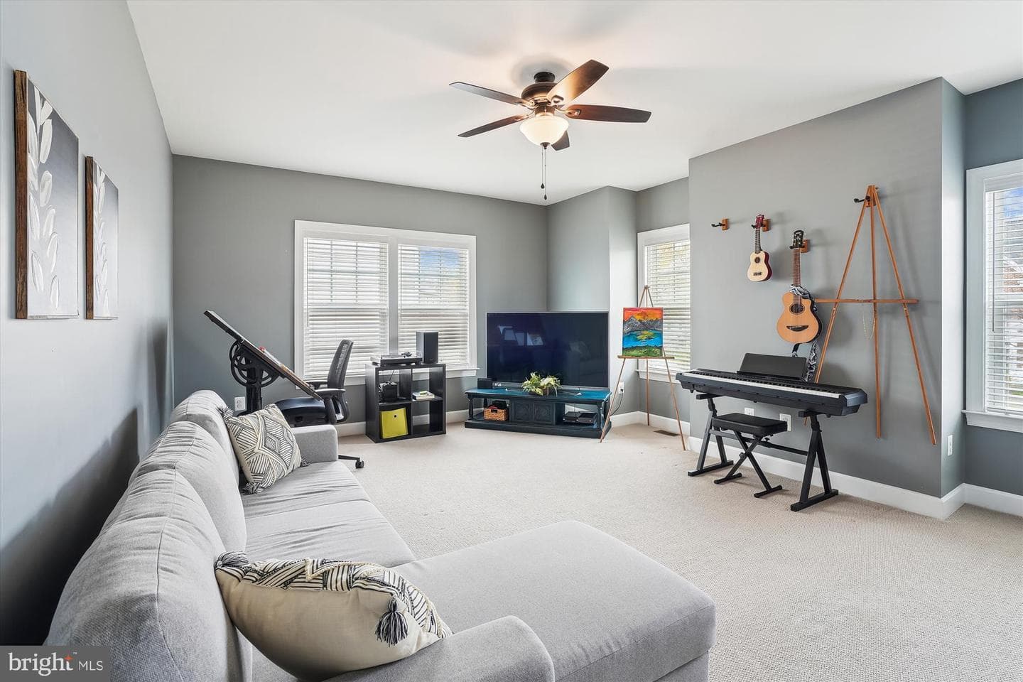 15109 Addison Lane photo 23
