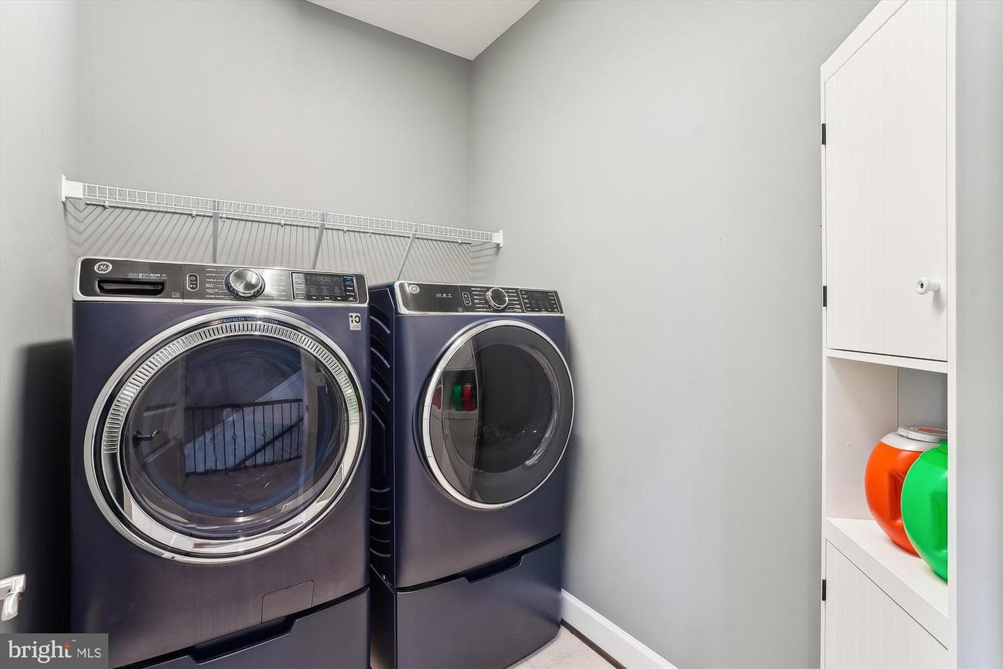 15109 Addison Lane photo 26