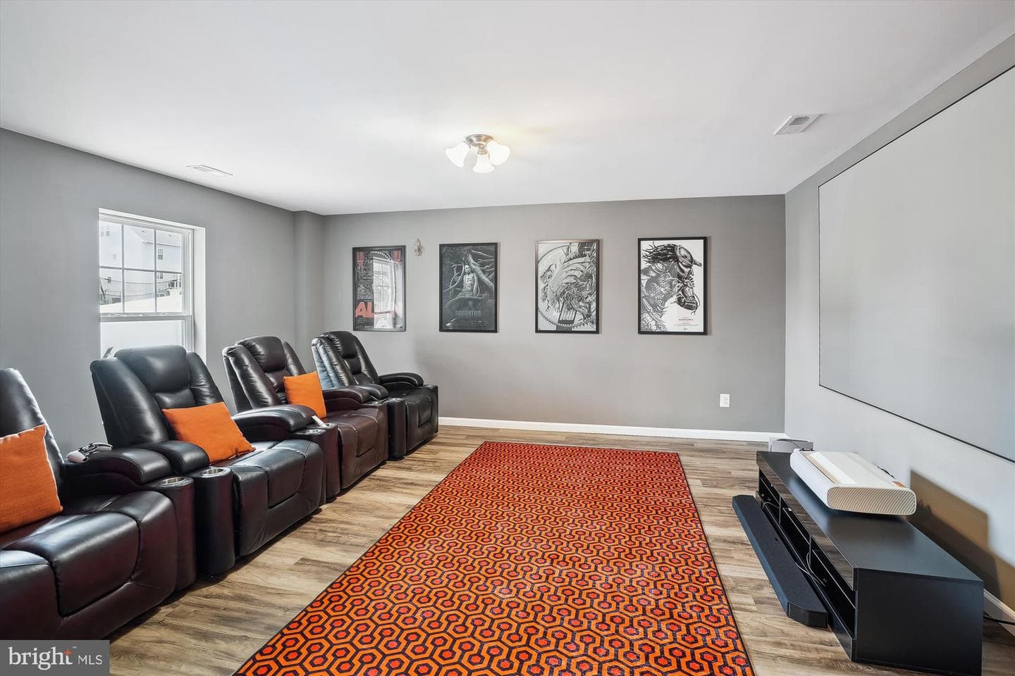 15109 Addison Lane photo 30