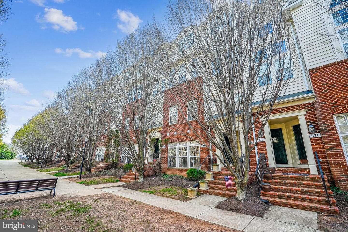 7180 Little Thames Drive photo 2
