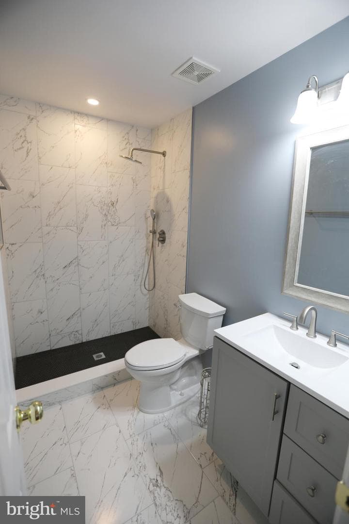 12842 Misty Lane photo 18