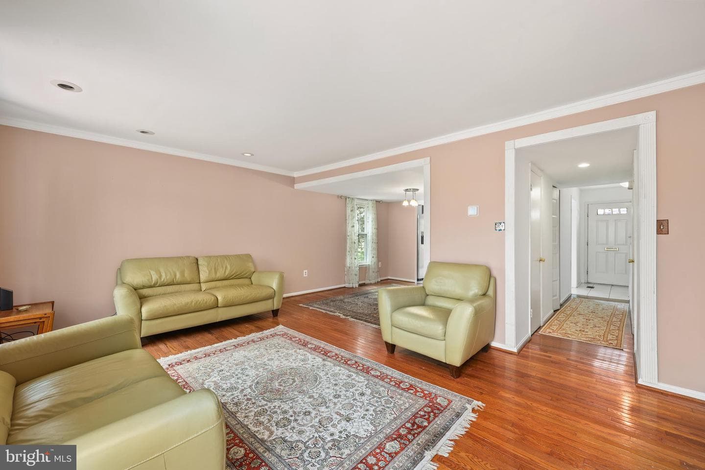 3240 Foothill Street photo 8