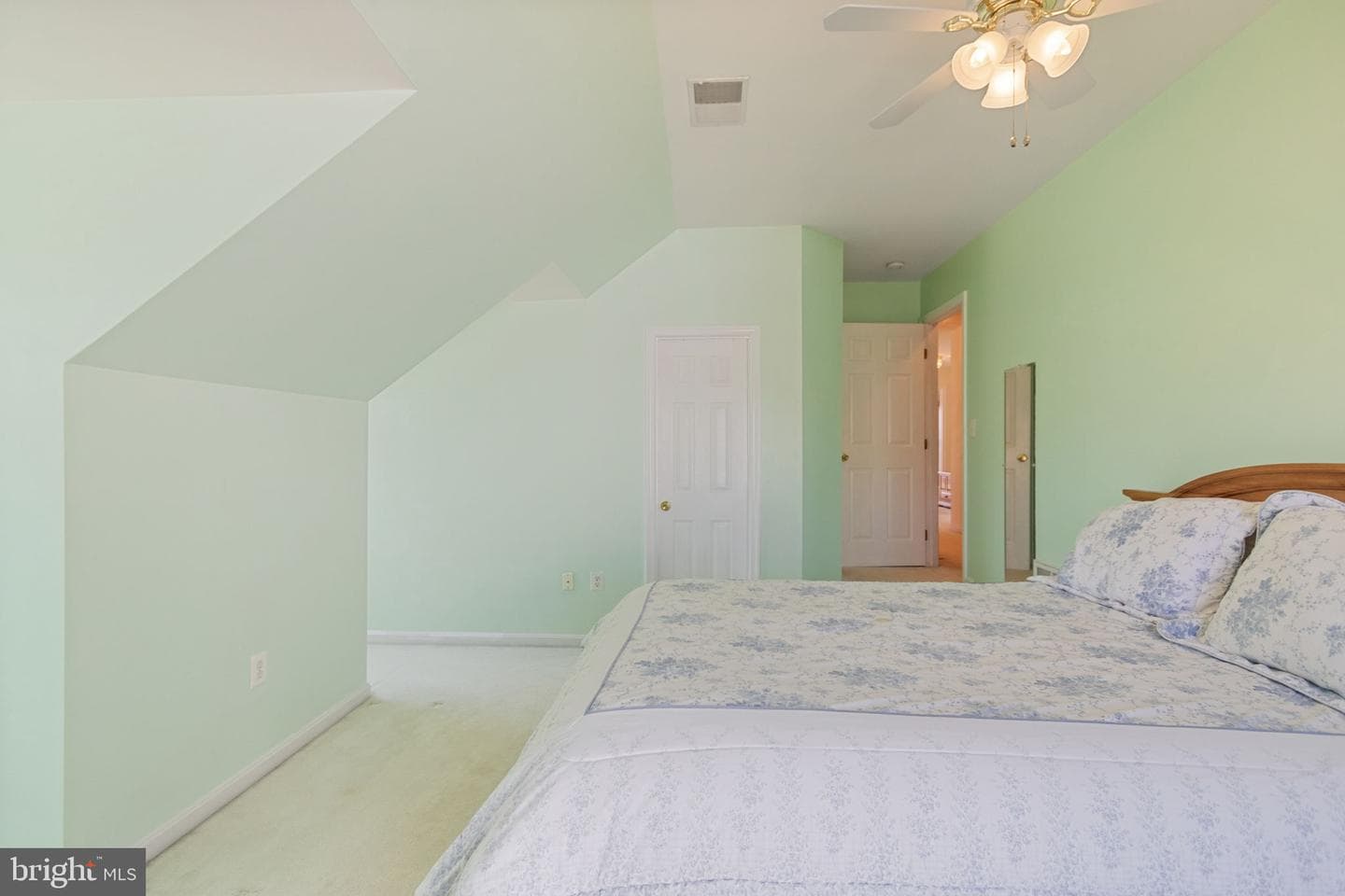 17550 Wayside Drive photo 34