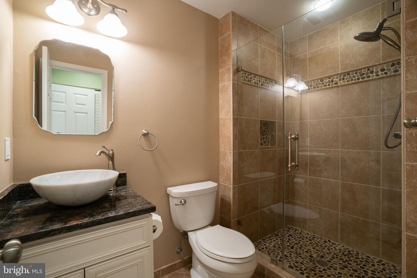 4501 Peppermill Court photo 12