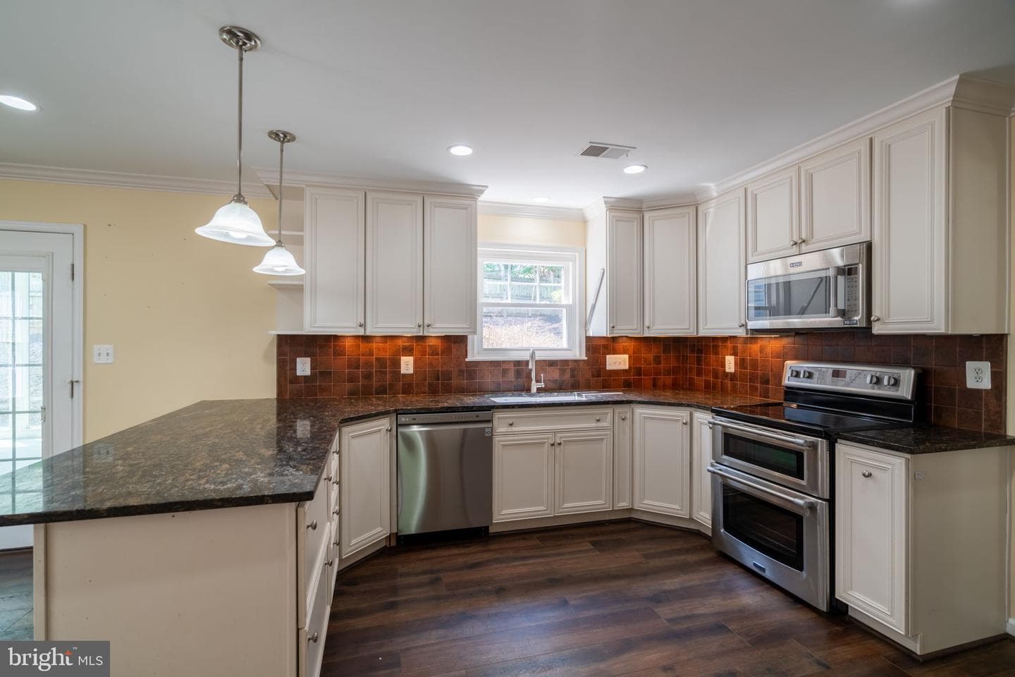 4501 Peppermill Court photo 4