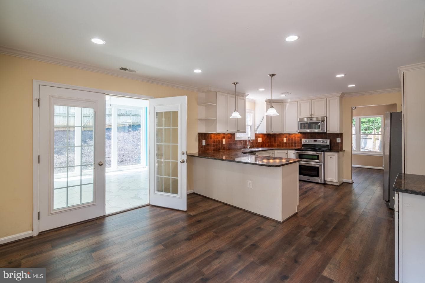 4501 Peppermill Court photo 8