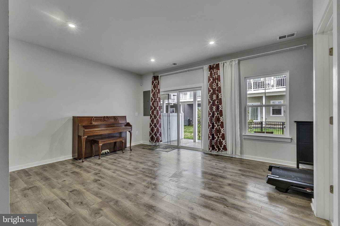 1723 Beech Leaf Street photo 29