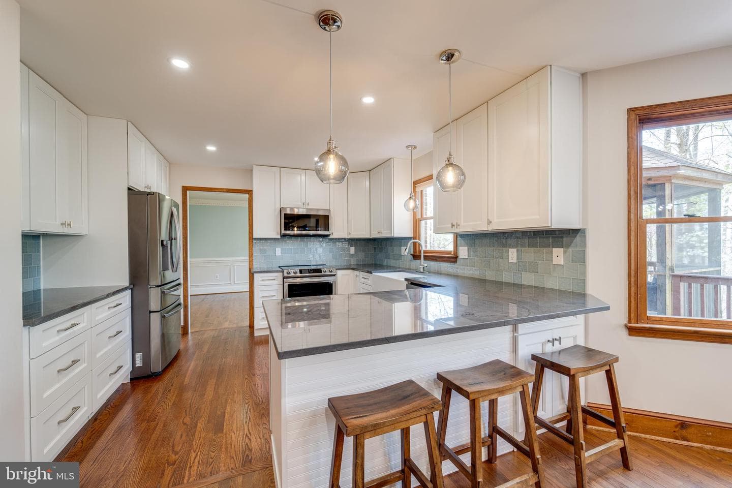 8232 Honeysuckle Road photo 20