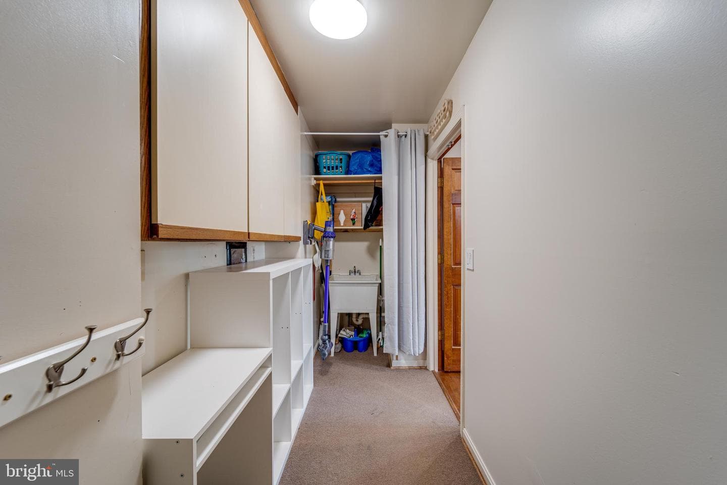 8232 Honeysuckle Road photo 52