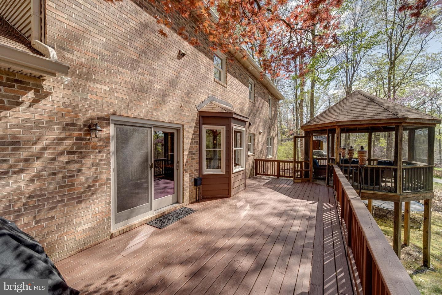 8232 Honeysuckle Road photo 55