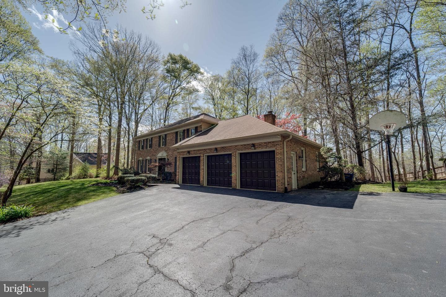 8232 Honeysuckle Road photo 73