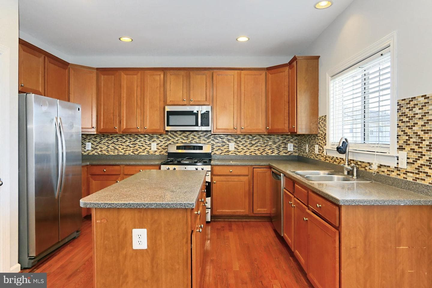 6090 Popes Creek Place photo 30