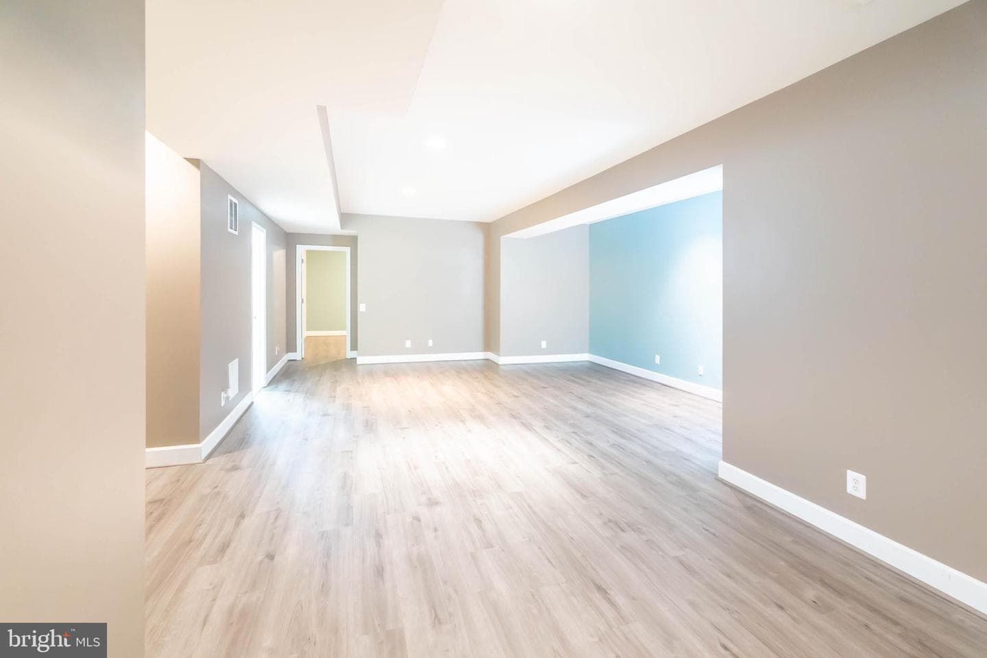9184 Laurel Highlands Place photo 12