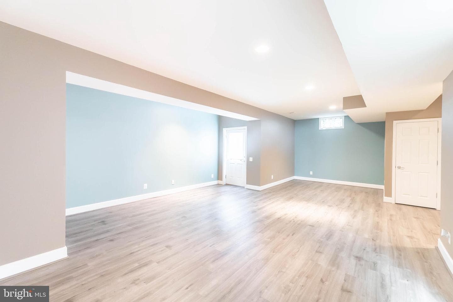 9184 Laurel Highlands Place photo 14