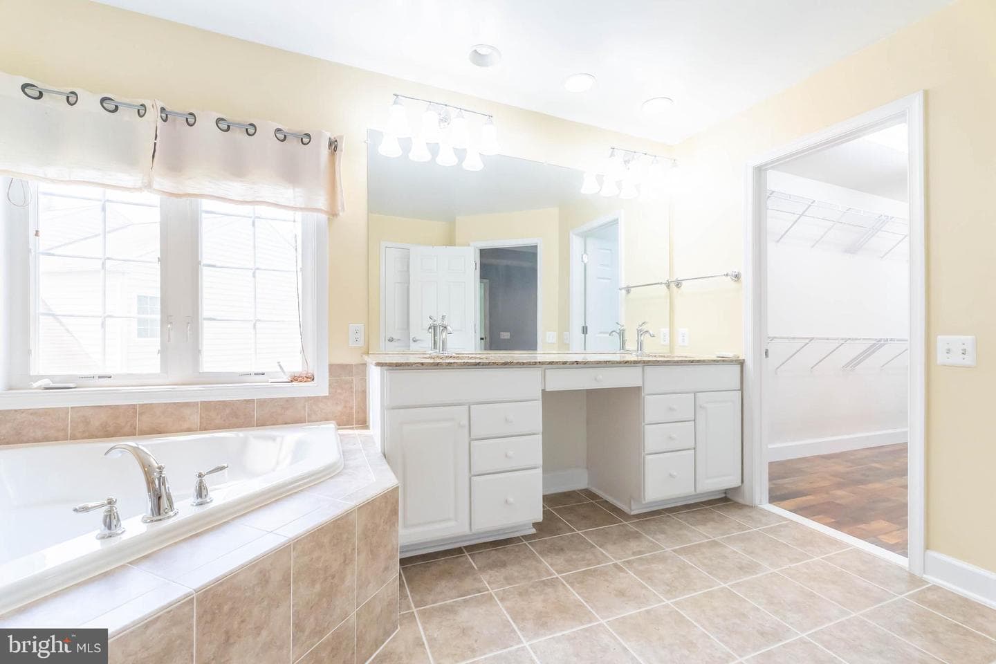9184 Laurel Highlands Place photo 21