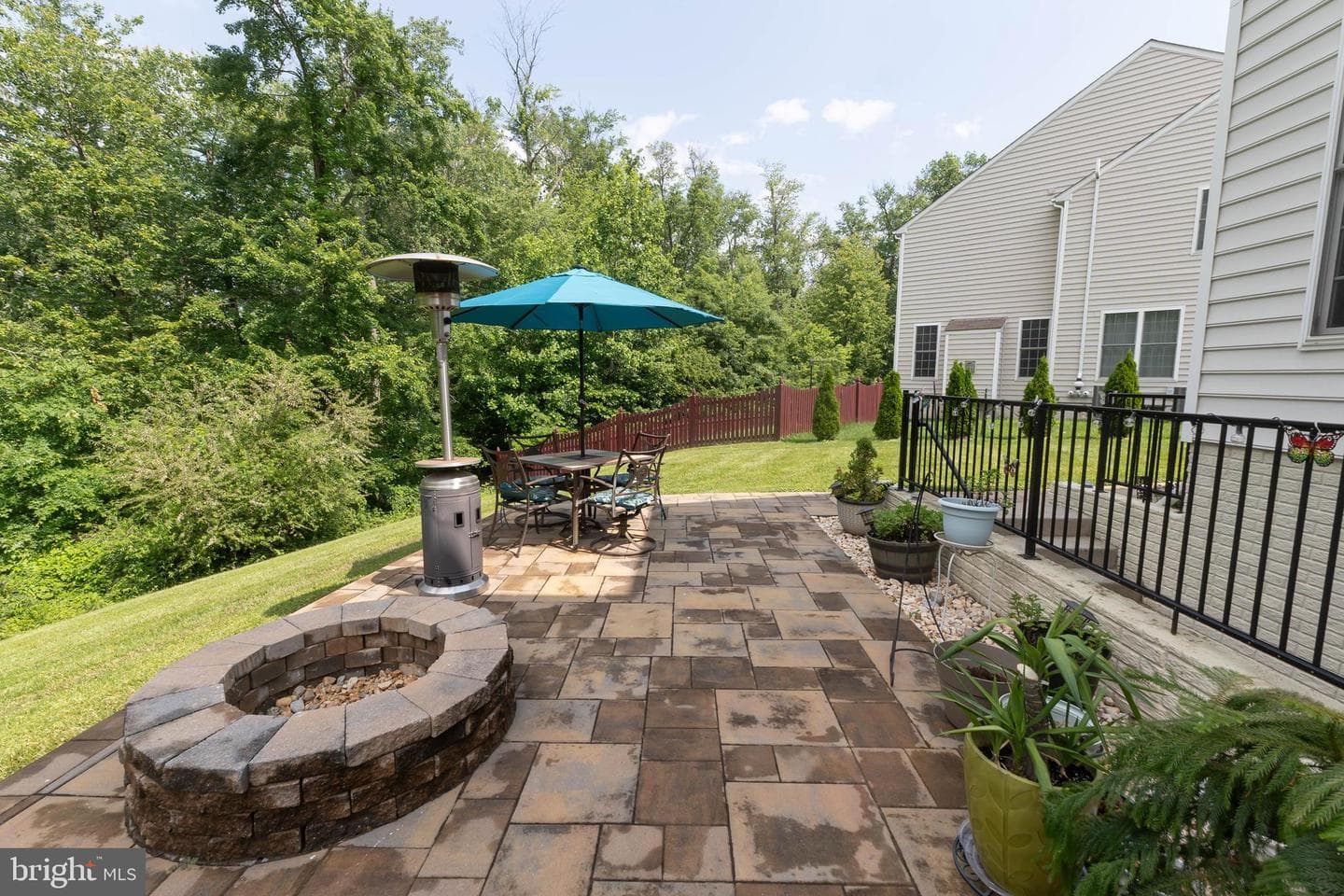 9184 Laurel Highlands Place photo 34
