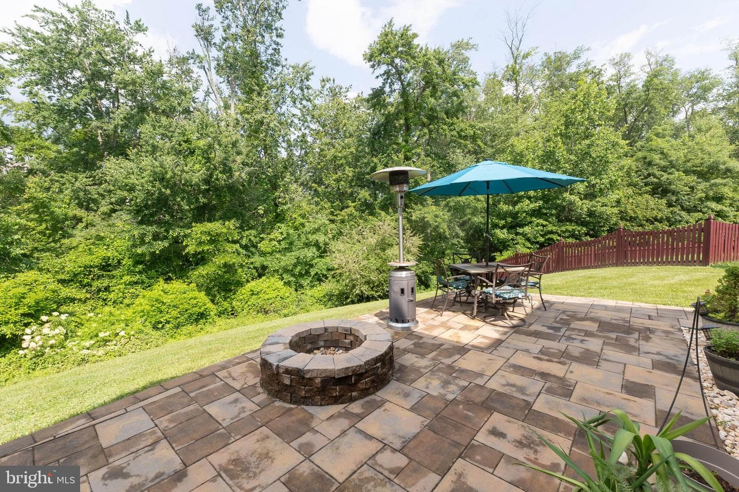 9184 Laurel Highlands Place photo 35