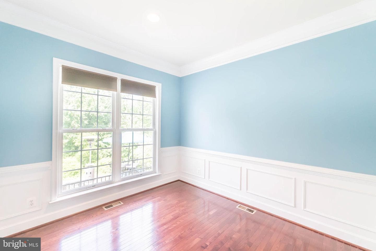 9184 Laurel Highlands Place photo 5