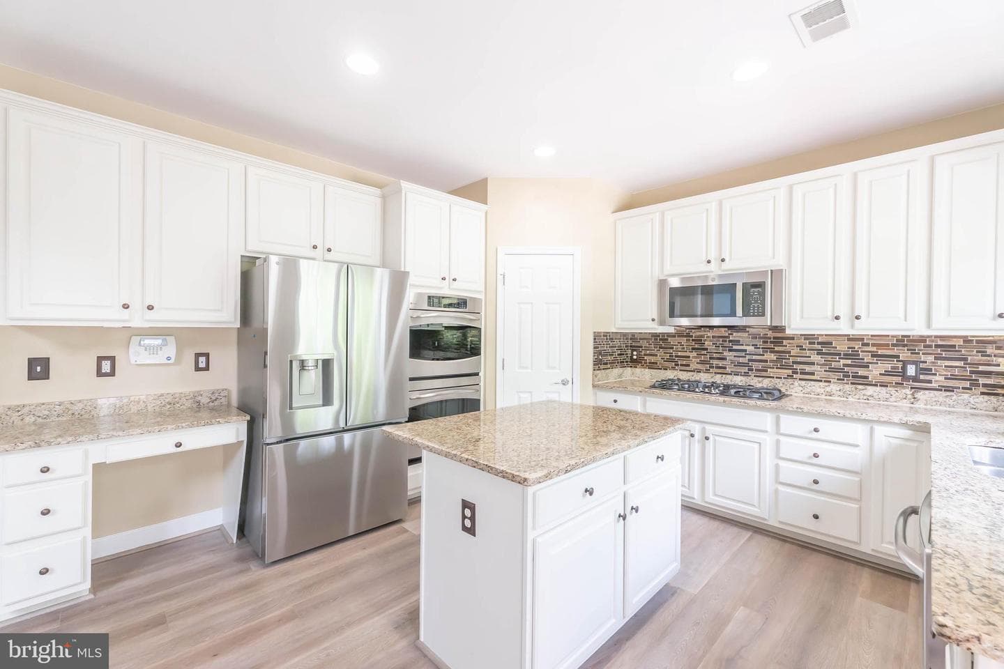 9184 Laurel Highlands Place photo 9