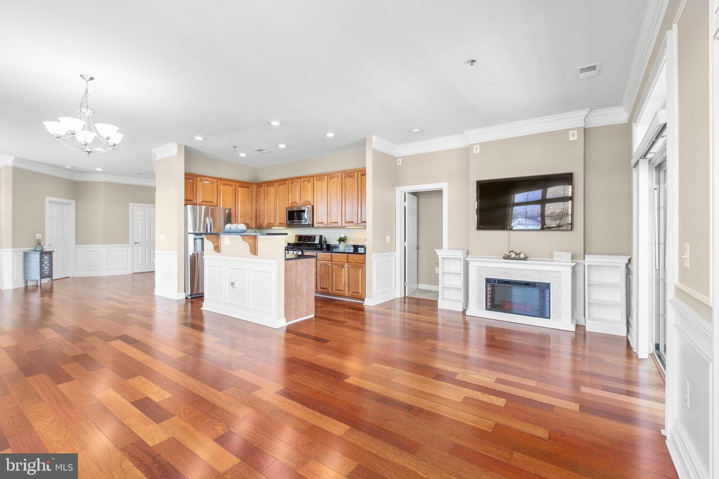 680 Watermans Drive #405 photo 15