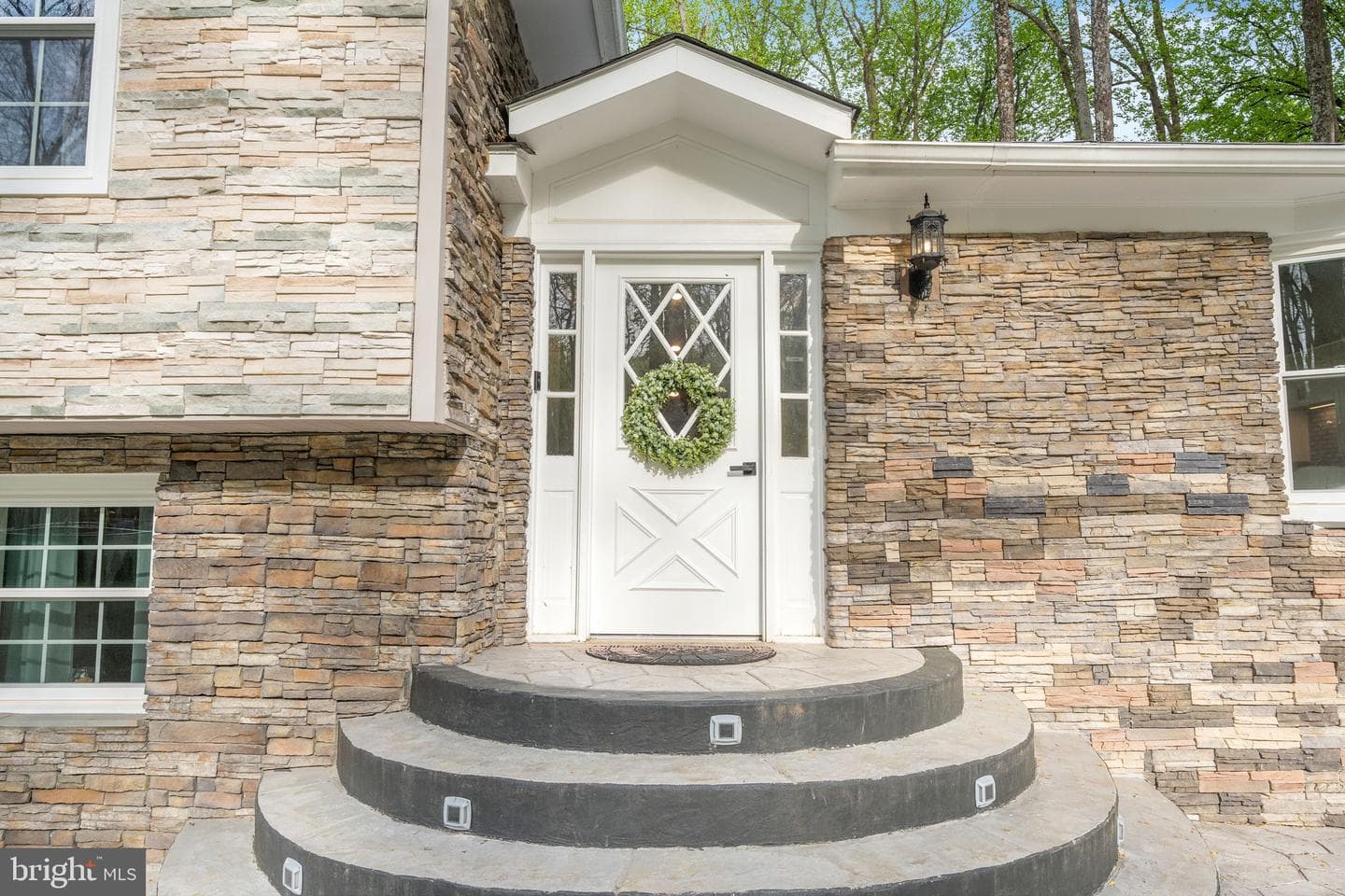 1401 Spring Lake Drive photo 12