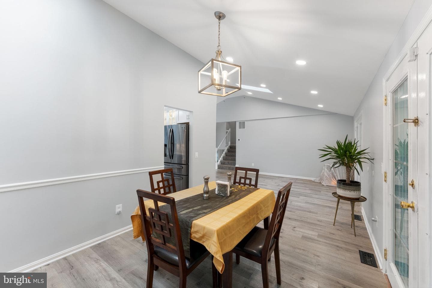 1401 Spring Lake Drive photo 19