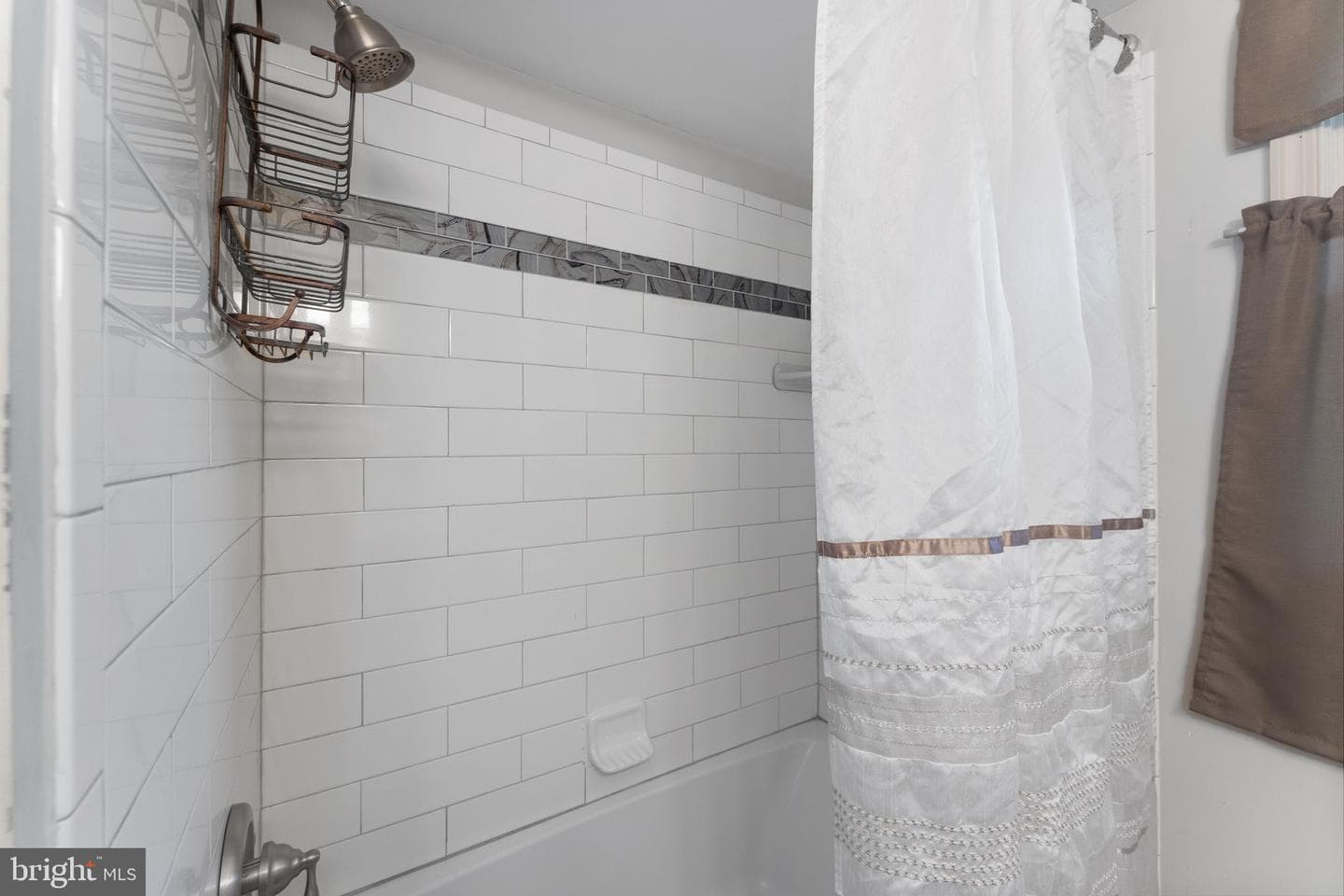 1401 Spring Lake Drive photo 35